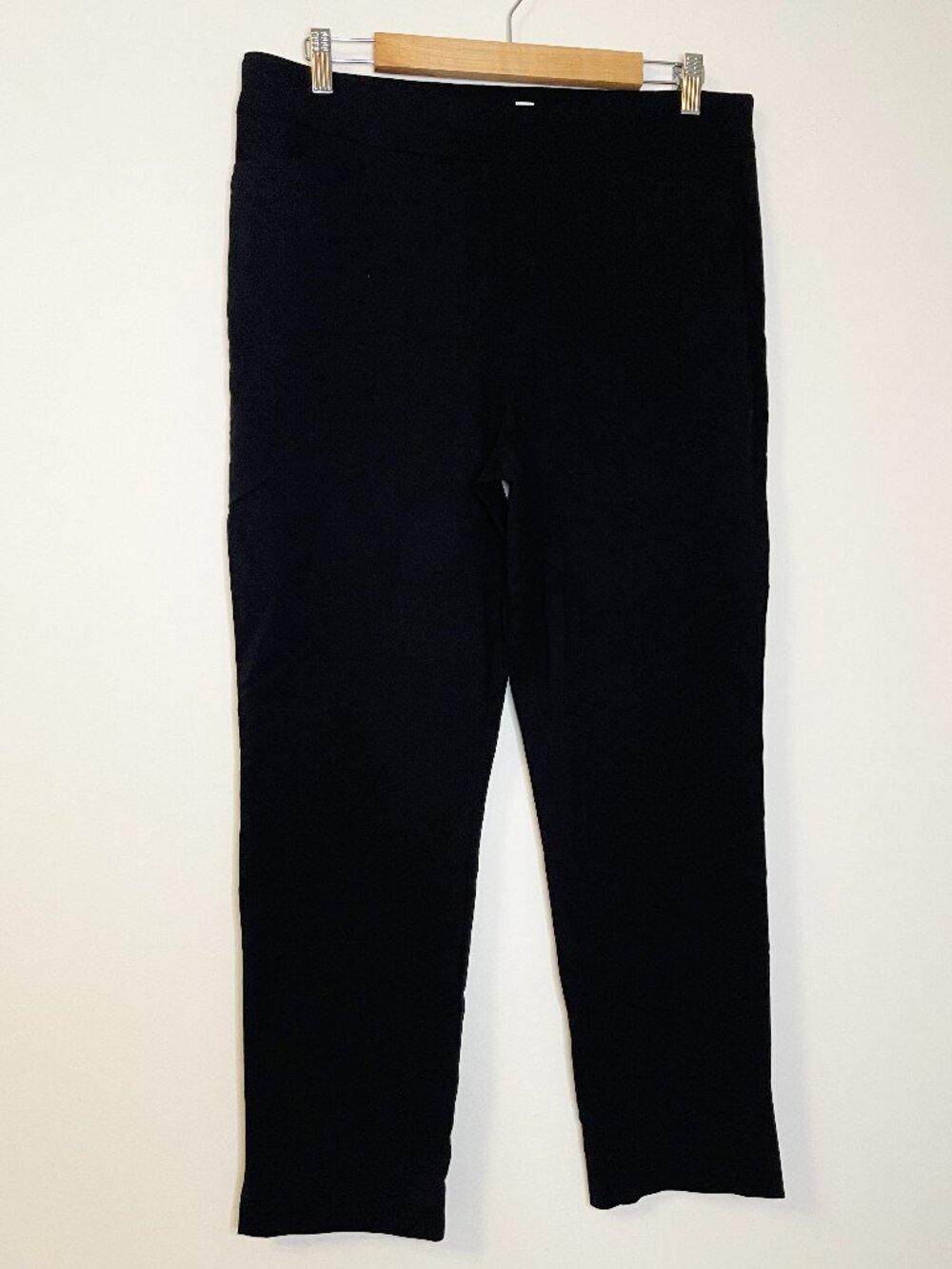 Chico’s Black Stretch Slim Ankle Pants Size 2R US 12R Pull On Career Office